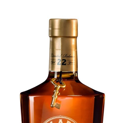 Blade & Bow 22 Year Old Kentucky Straight Bourbon Whiskey - Image 2