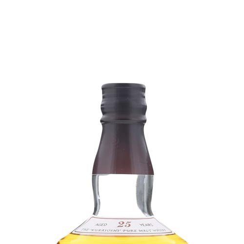 Kurayoshi 25 Year Old Japanese Malt Whiskey - Image 2